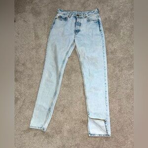 Light wash Europe boutique jeans for women.
